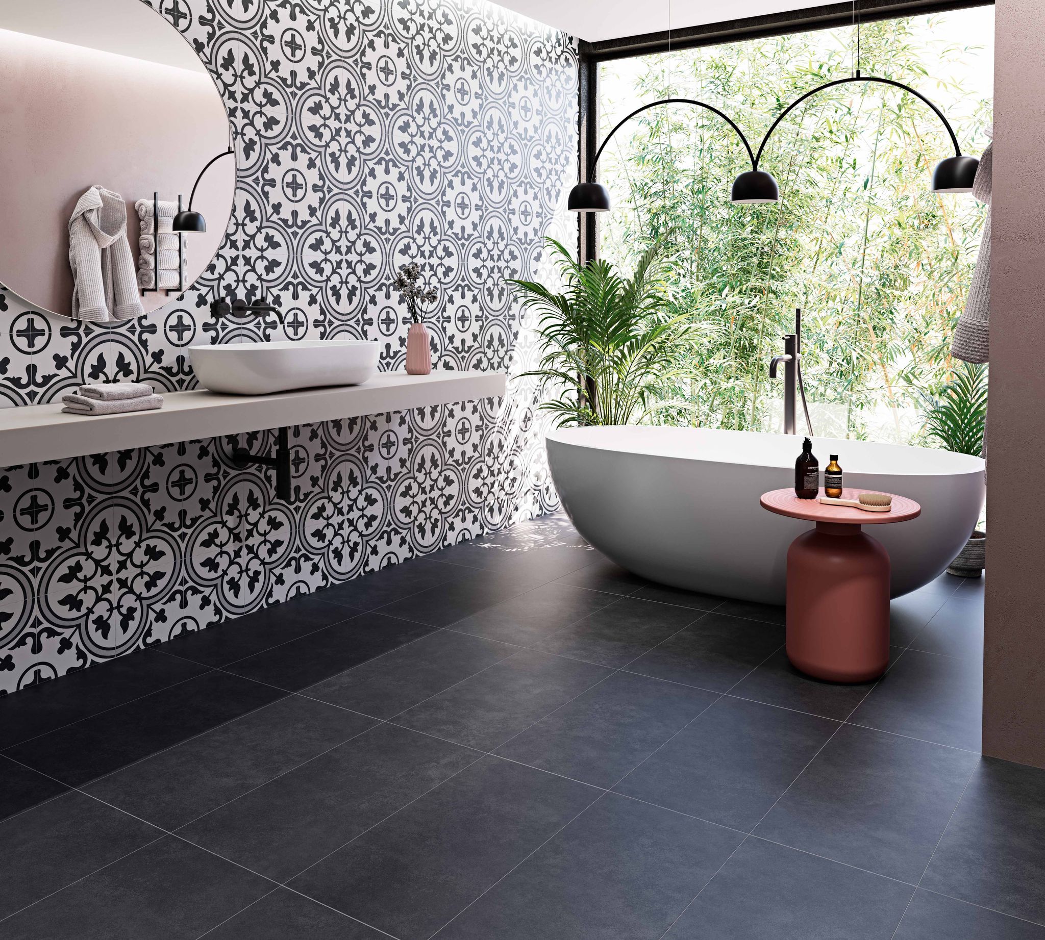 CLASSICO NERO 44X66 BATH | Codicer
